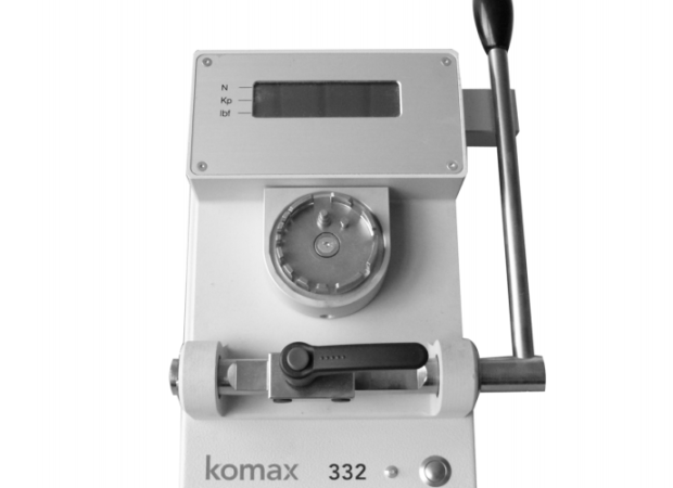 Komax 332 – устройство измерения усилия на разрыв
