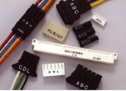 PI-KAS B200P - устройство для нанесения печати на кабель, трубки и ПВХ продукцию: пример проводов 